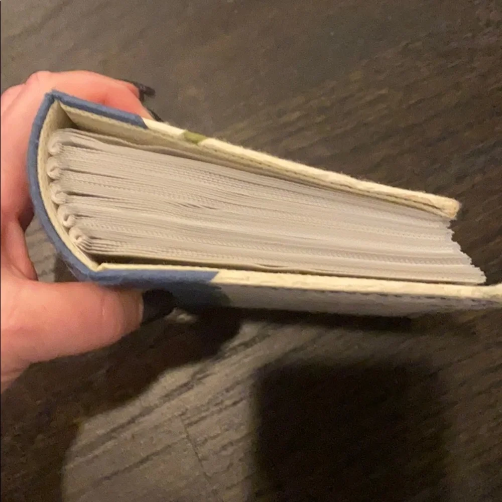 3/$20 - New linen picture holder book 50 slots